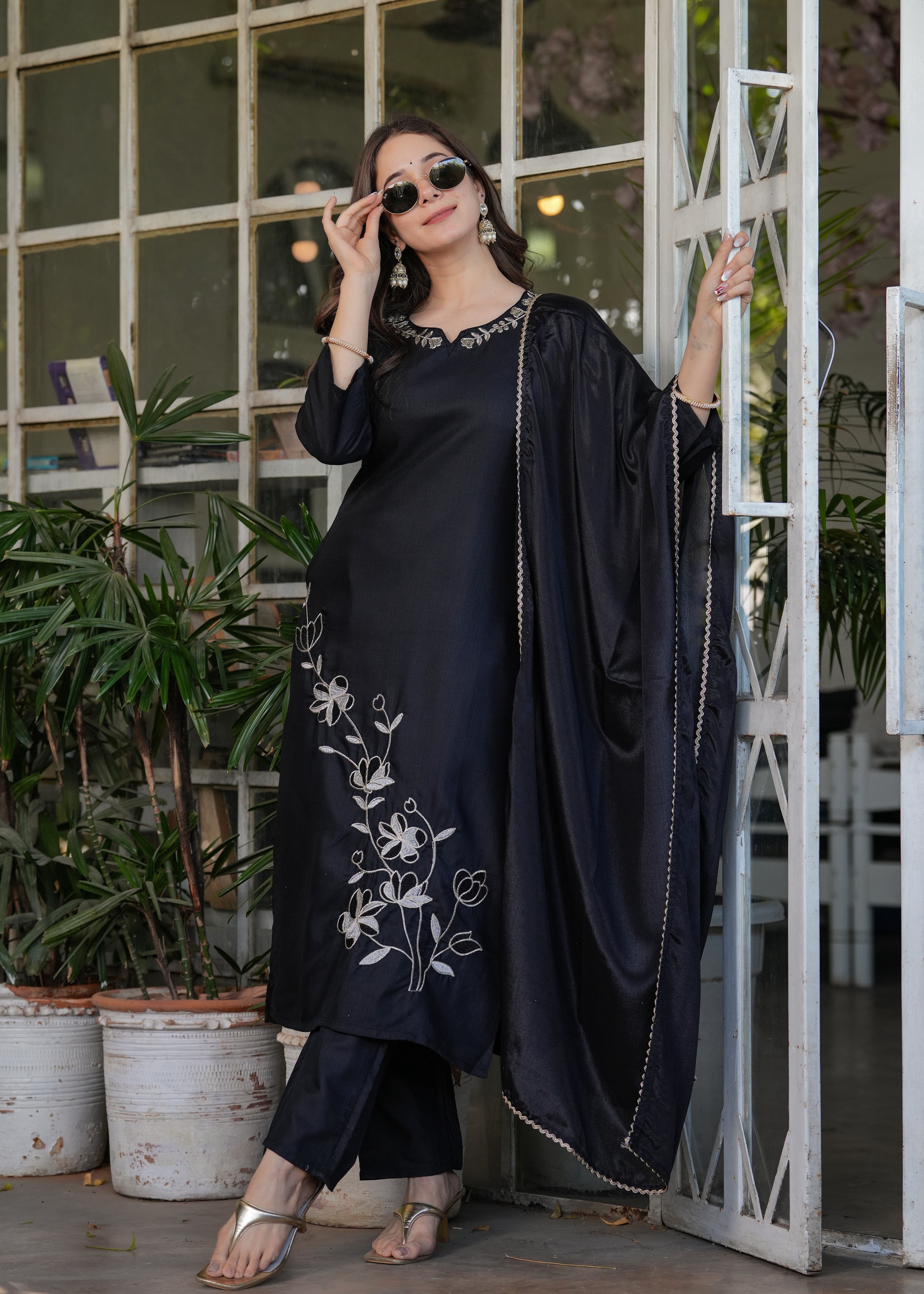 Elegant Black Embroidered Viscose Rayon Kurti Pant Set with Chinon Dupatta | Festive & Party Wear (S–XXL)