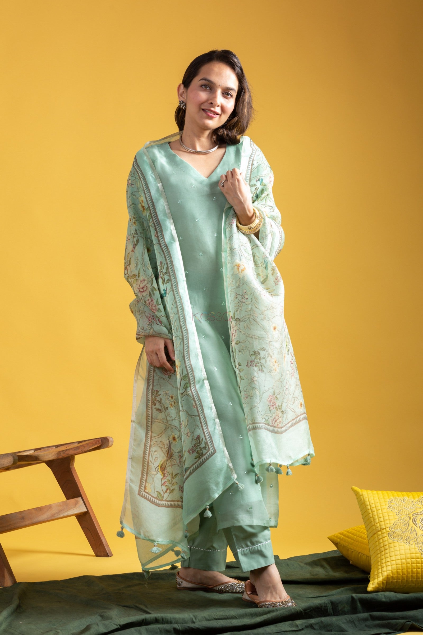 Elegant Mint Green Viscose Chanderi Embroidered Kurti Set with Organza Dupatta