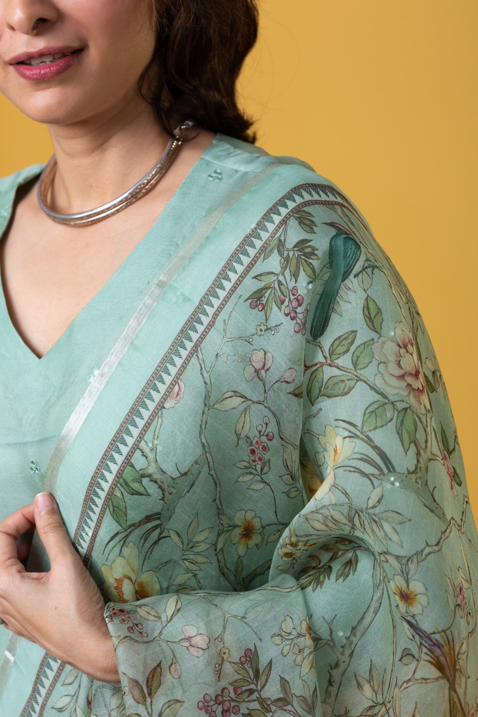 Elegant Mint Green Viscose Chanderi Embroidered Kurti Set with Organza Dupatta