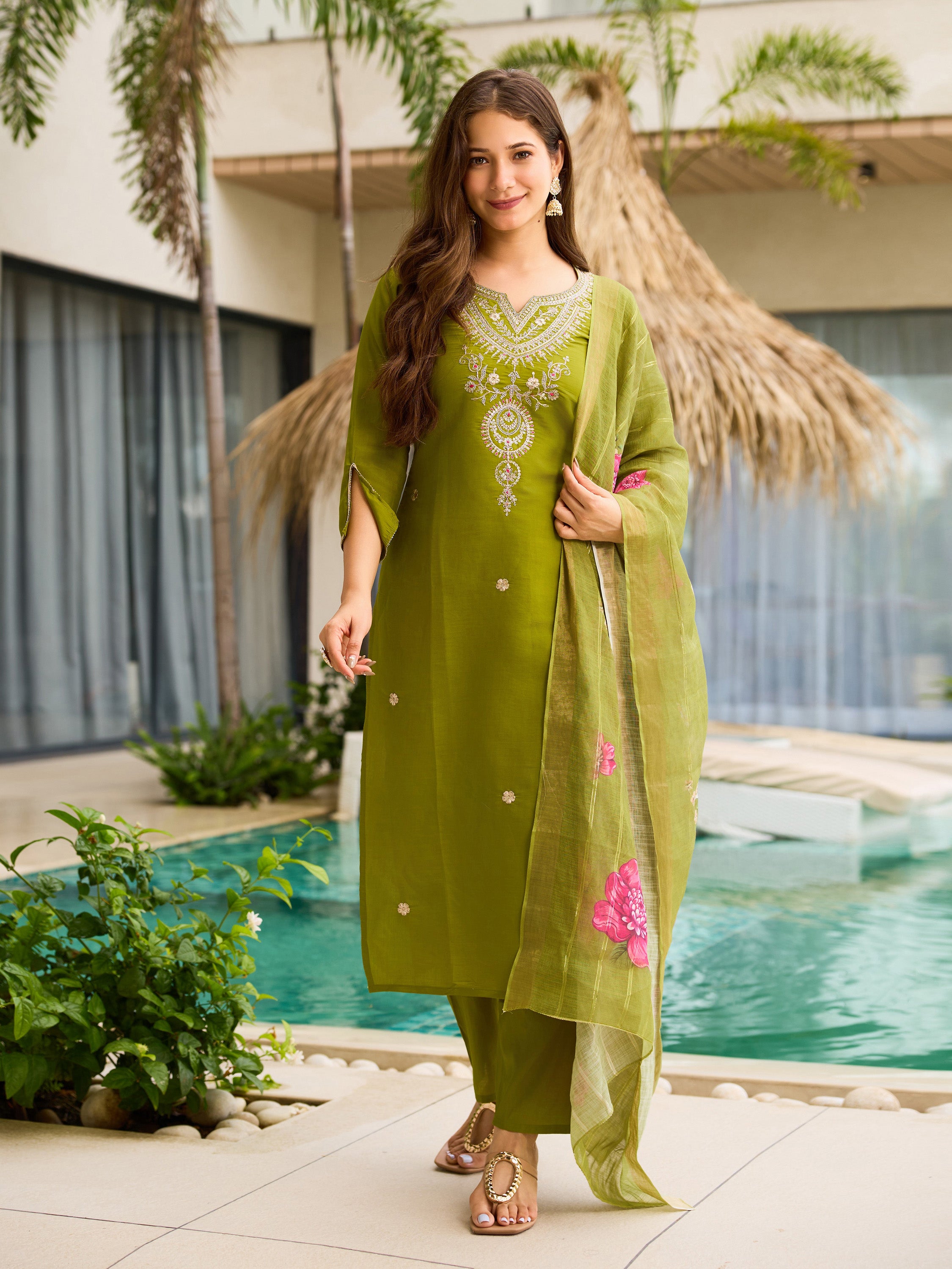 Elegant Olive Green Embroidered Viscose Kurti Set with Jacquard Dupatta