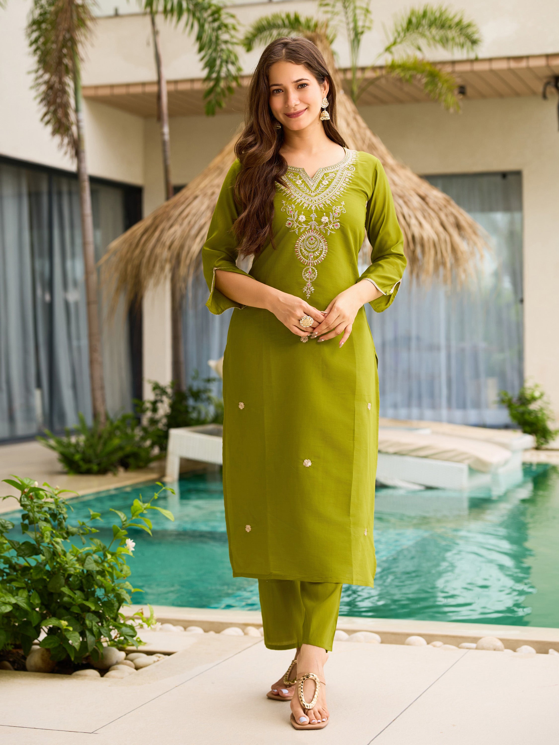 Elegant Olive Green Embroidered Viscose Kurti Set with Jacquard Dupatta