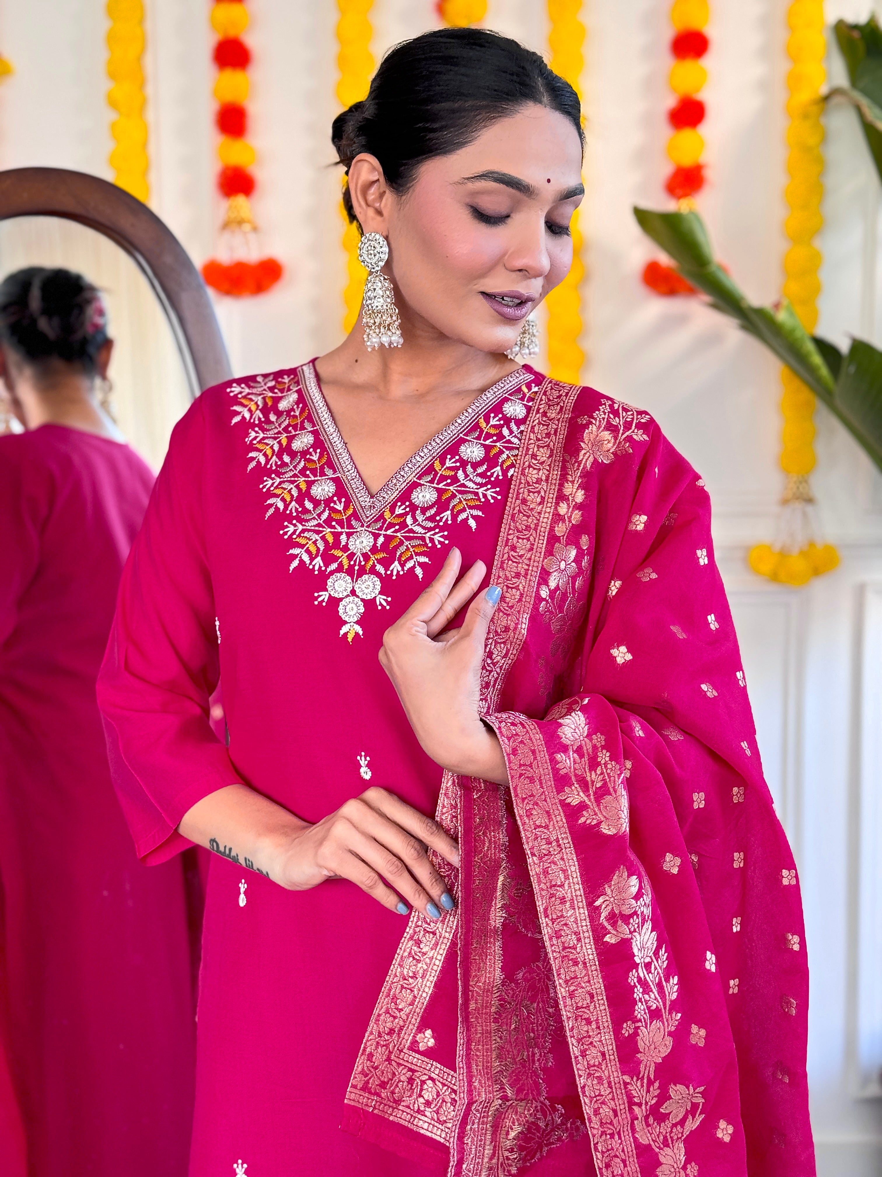 Elegant Wine Pink Embroidered Viscose Chanderi Kurti Set with Jacquard Dupatta | Festive & Party Wear (S–XXL)