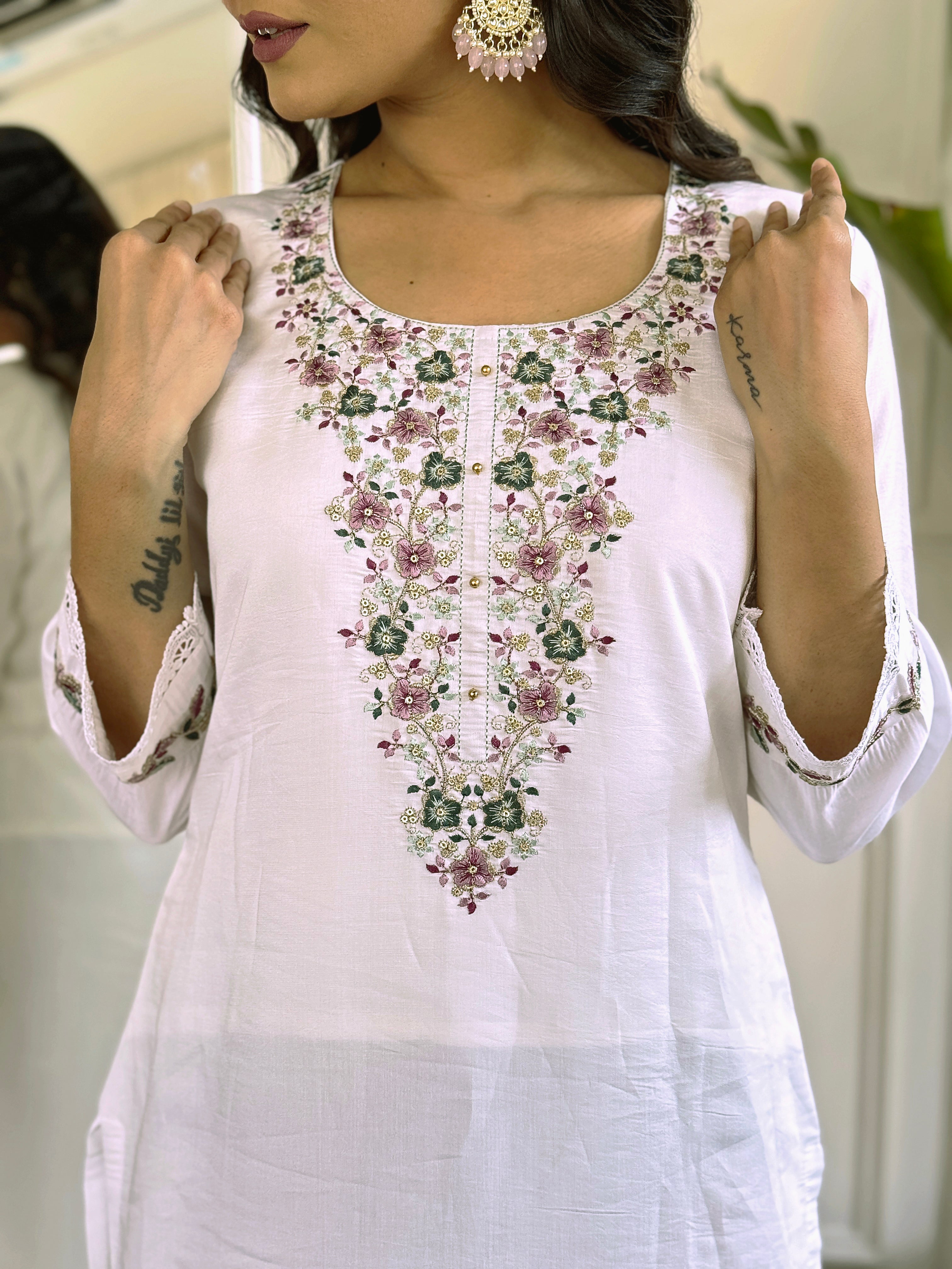 Elegant White Viscose Chanderi Embroidered Kurti Set with Printed Dupatta (3-Piece Set)