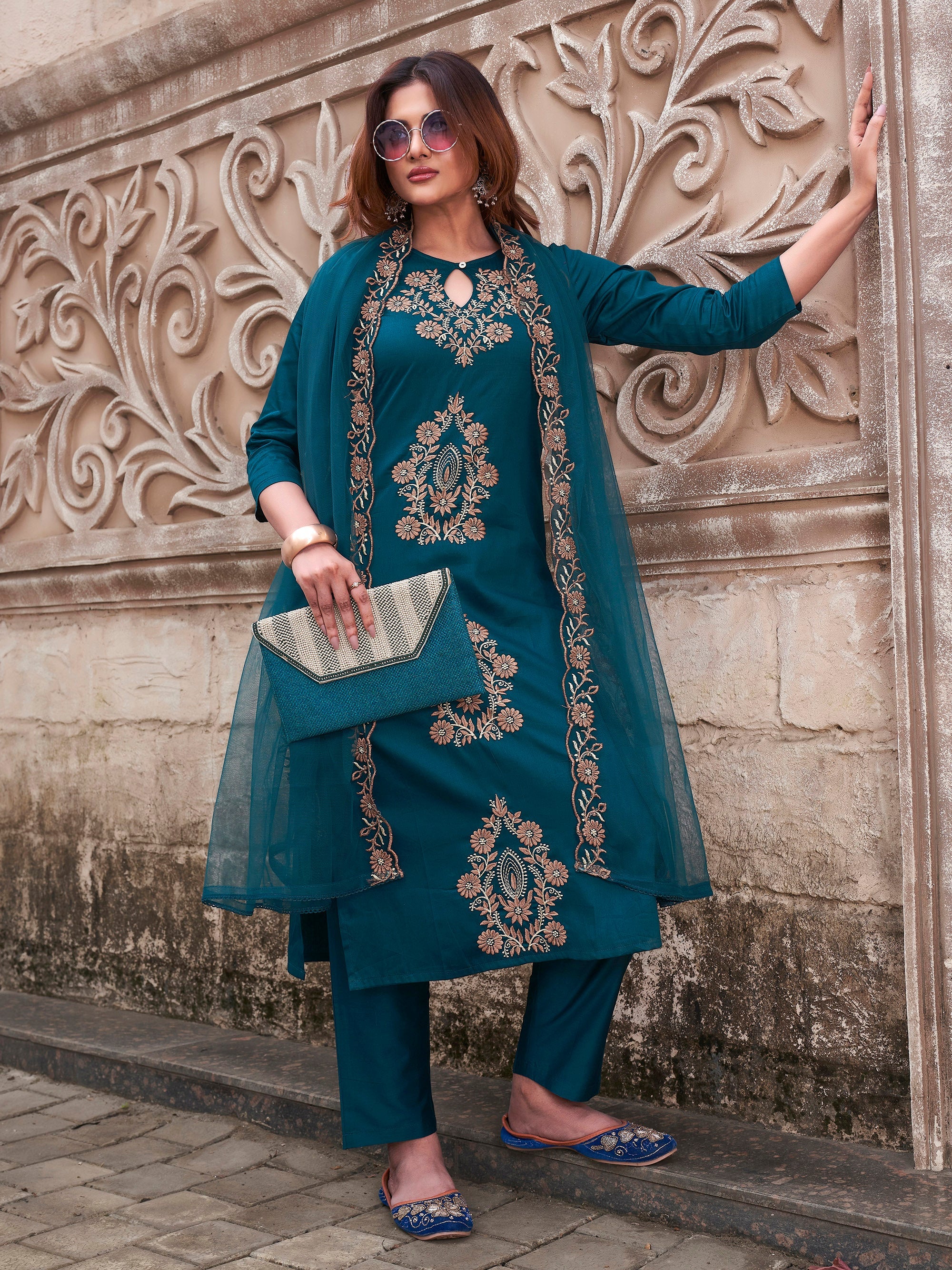Elegant Teal Embroidered Rayon Slub Kurti Set with Organza Dupatta | Festive & Party Wear