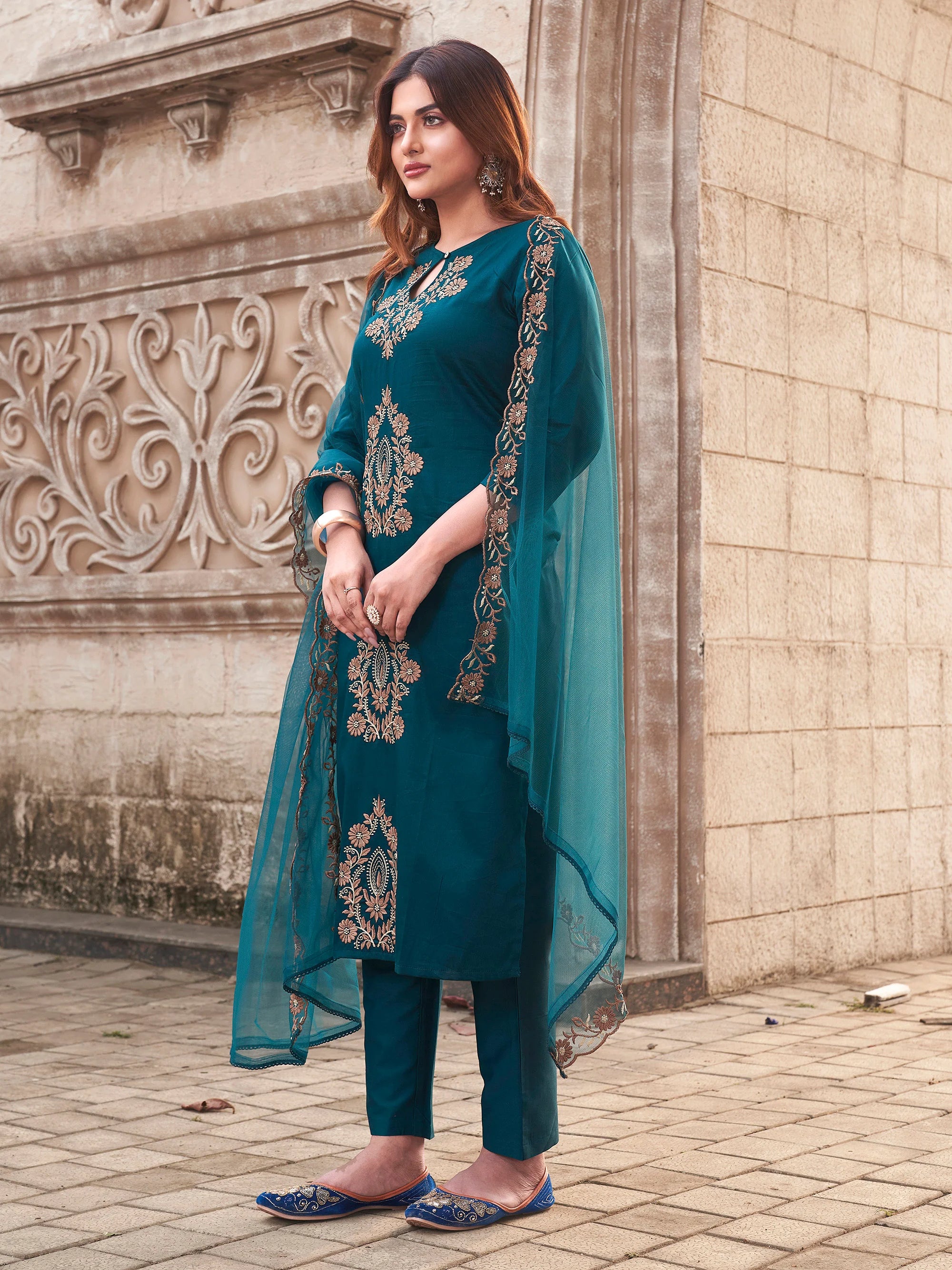Elegant Teal Embroidered Rayon Slub Kurti Set with Organza Dupatta | Festive & Party Wear