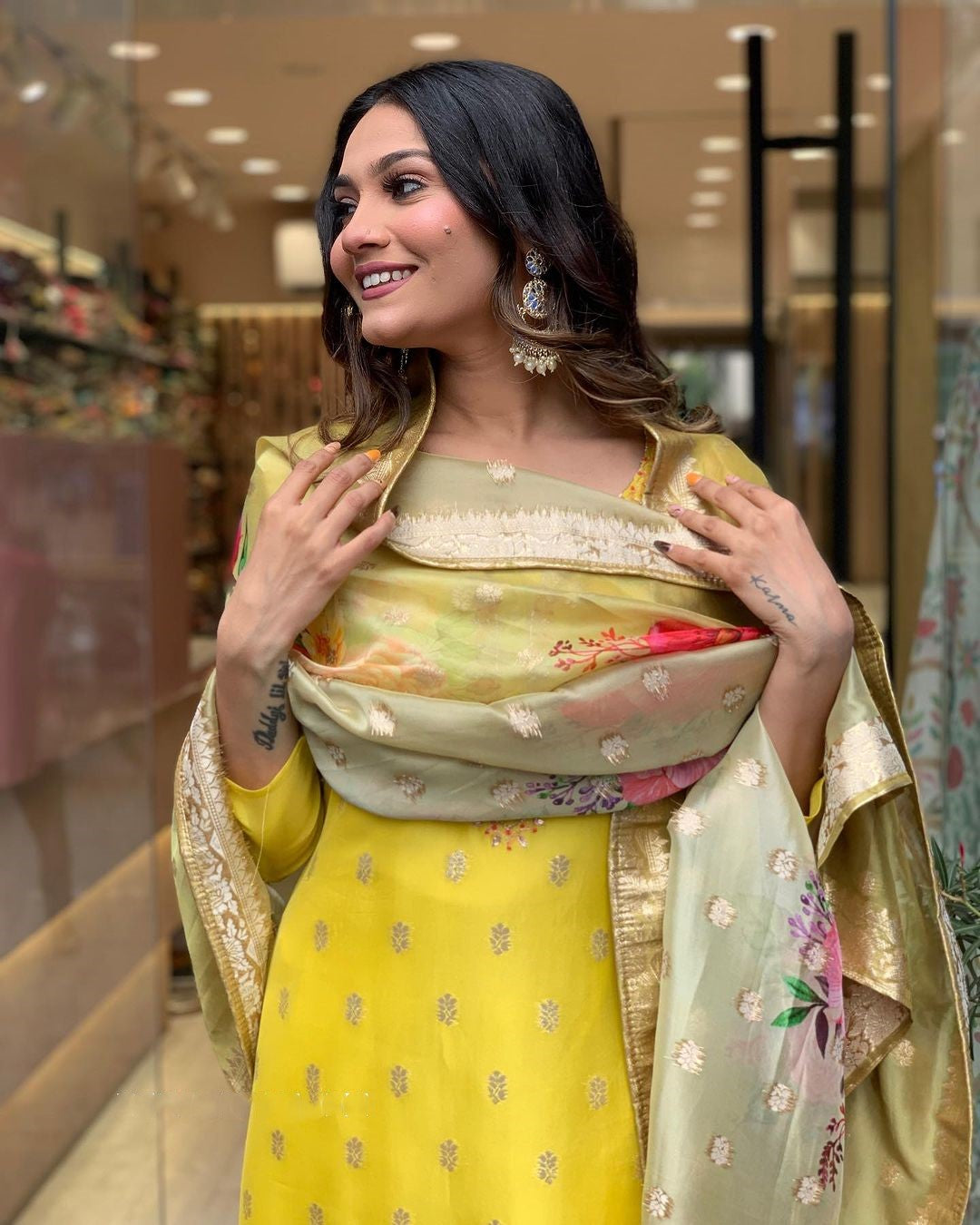Elegant Yellow Viscose Organza Jacquard Embroidered Kurti Set with Designer Dupatta (3-Piece Set)