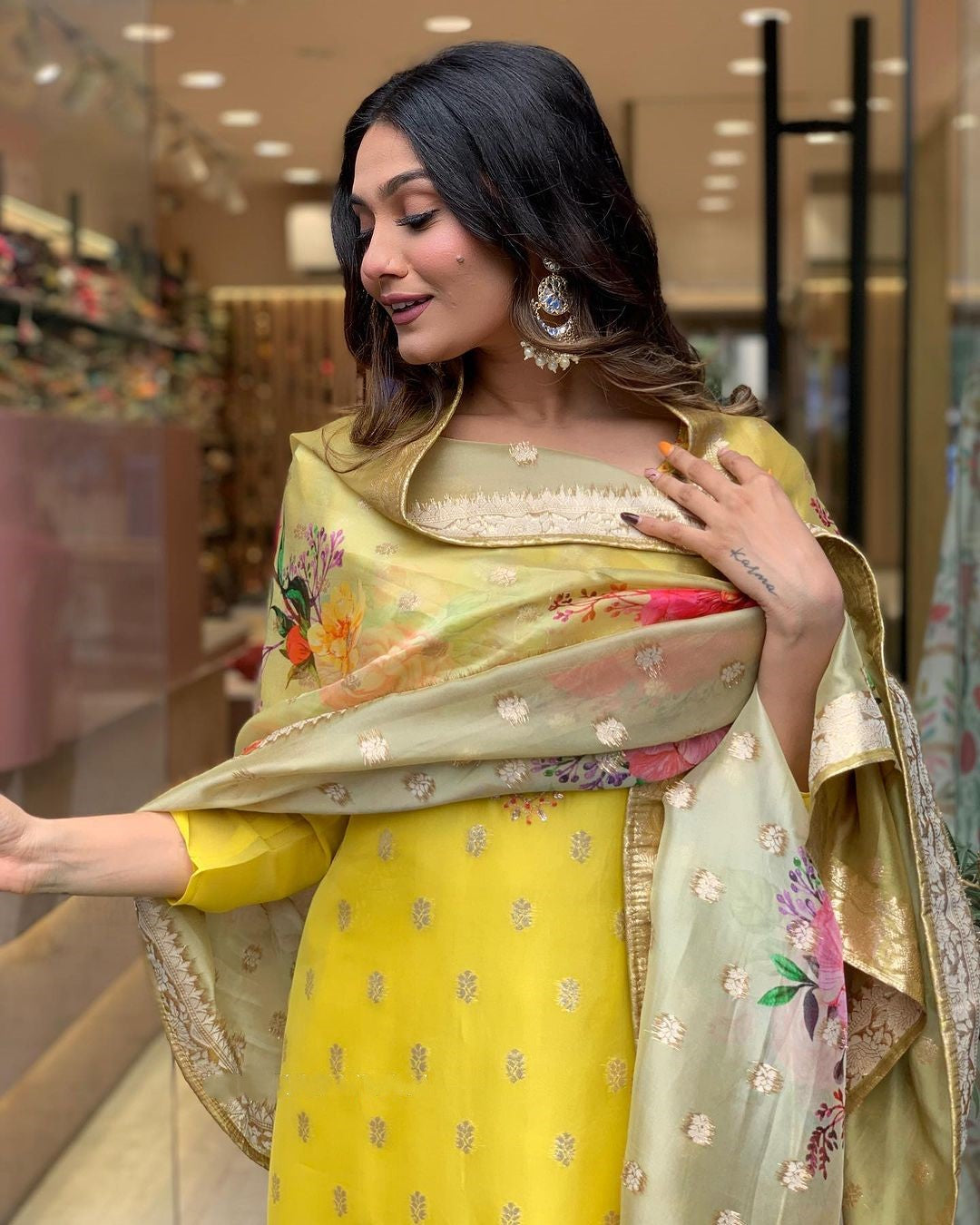 Elegant Yellow Viscose Organza Jacquard Embroidered Kurti Set with Designer Dupatta (3-Piece Set)