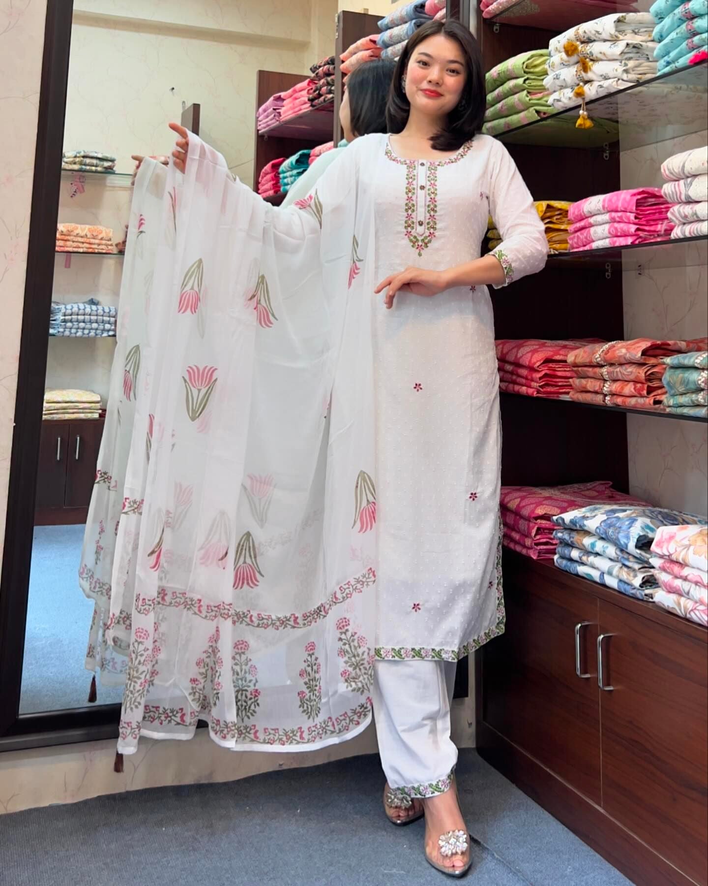 Elegant White Embroidered Georgette Kurti Set with Organza Dupatta | Festive & Casual Wear (S–XXL)