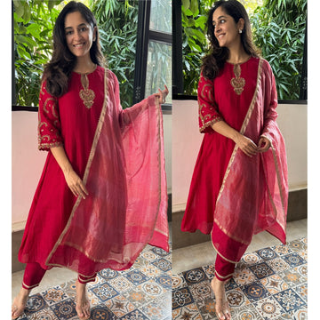 Elegant Red Chanderi Viscose Embroidered Kurti Set with Muslin Dupatta | Festive & Ethnic Wear (S–XXL)