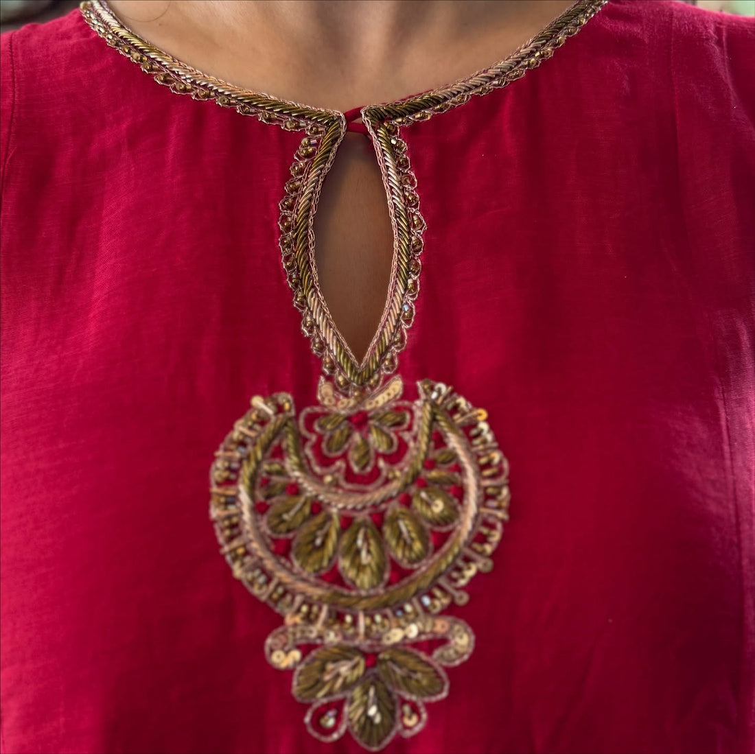 Elegant Red Chanderi Viscose Embroidered Kurti Set with Muslin Dupatta | Festive & Ethnic Wear (S–XXL)