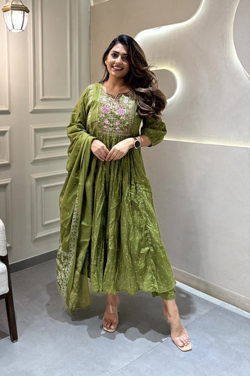 Elegant Green Cotton Embroidered Kurti Set with Dupatta | Flared Ethnic Wear (3-Piece Set)