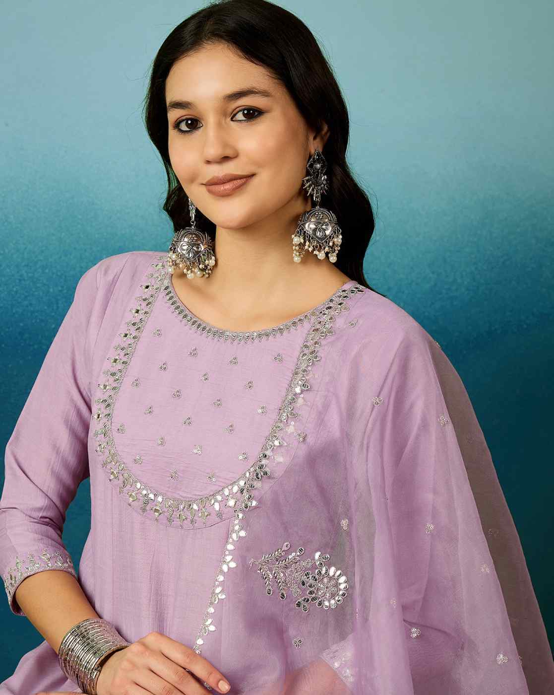 Elegant Lavender Silk Blend Embroidered Kurti Set with Organza Dupatta (3-Piece Set)