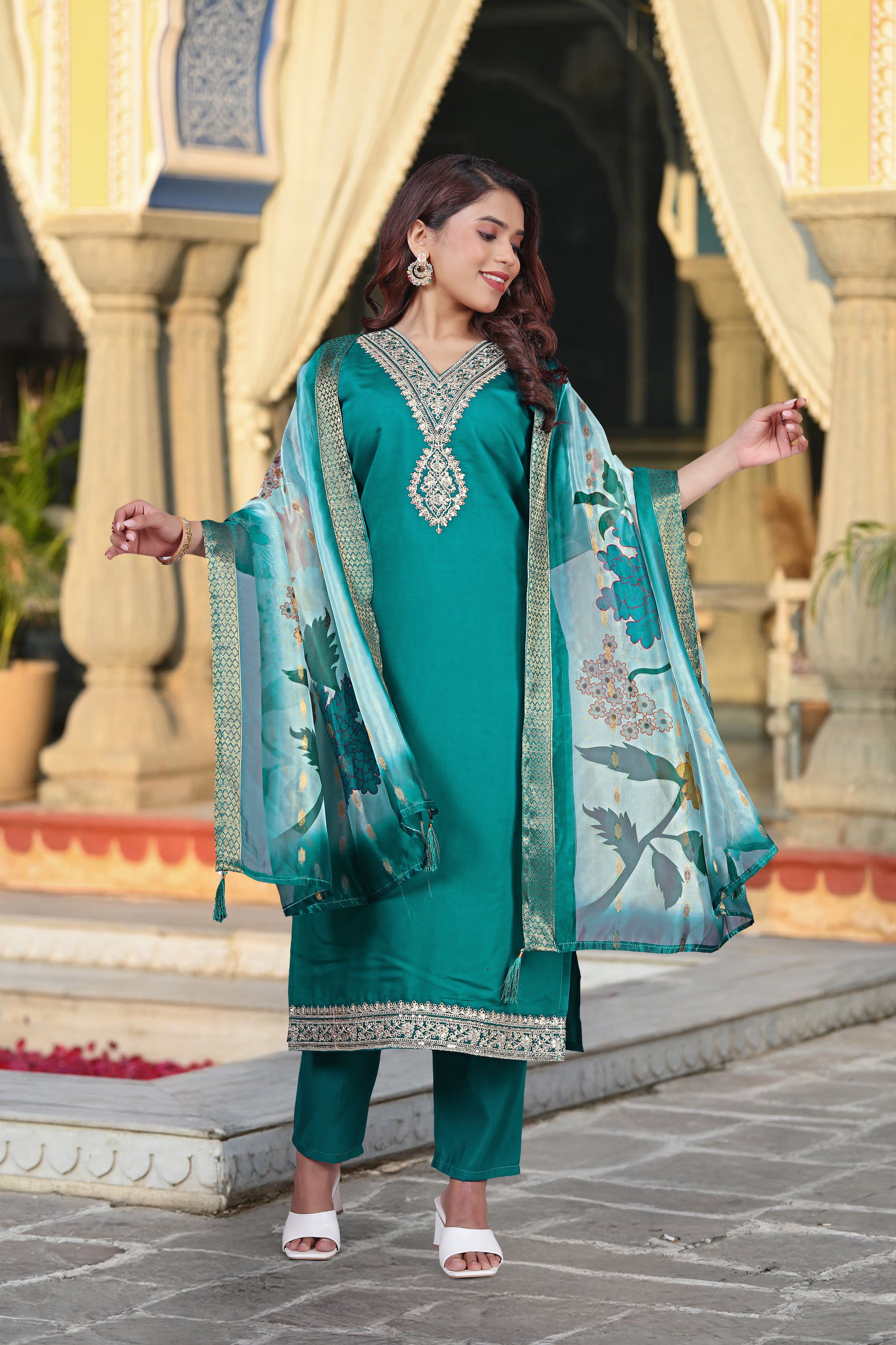 Elegant Teal Green Viscose Chanderi Embroidered Kurti Set with Jacquard Dupatta (3-Piece Set)