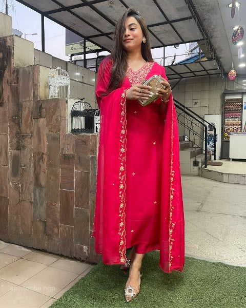Elegant Rani Pink Viscose Chanderi Embroidered Kurti Set with Organza Dupatta | Festive & Party Wear
