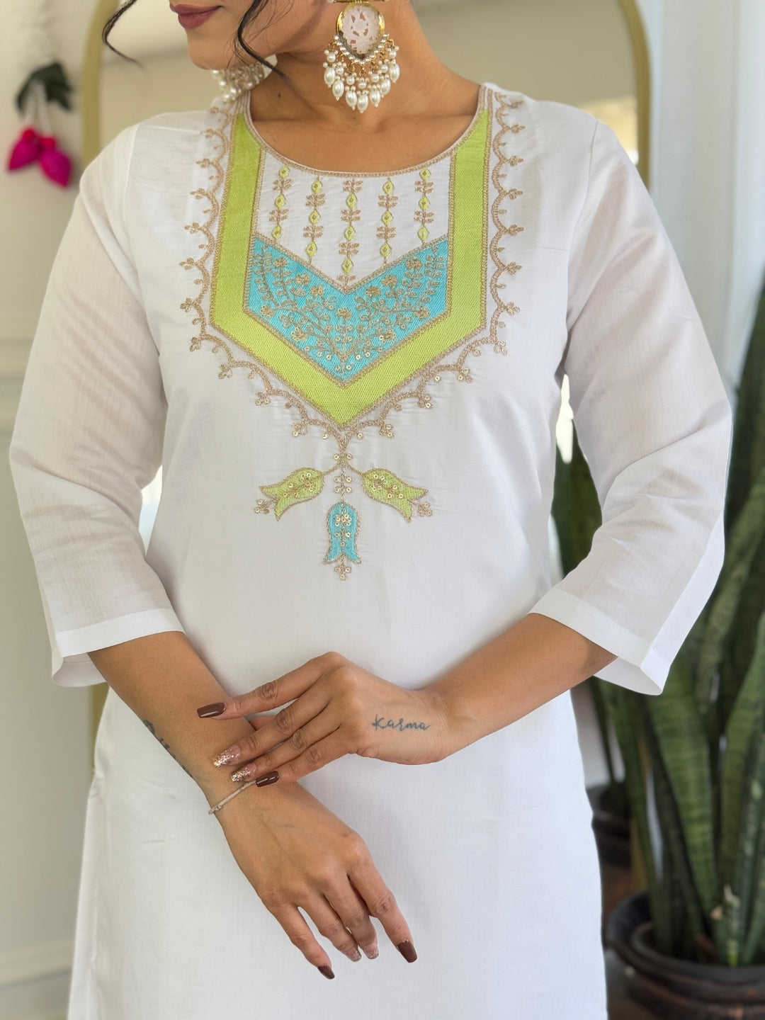 Elegant Embroidered Viscose Chanderi Kurti Set with Jacquard Dupatta – Festive & Party Wear (S–XXL)